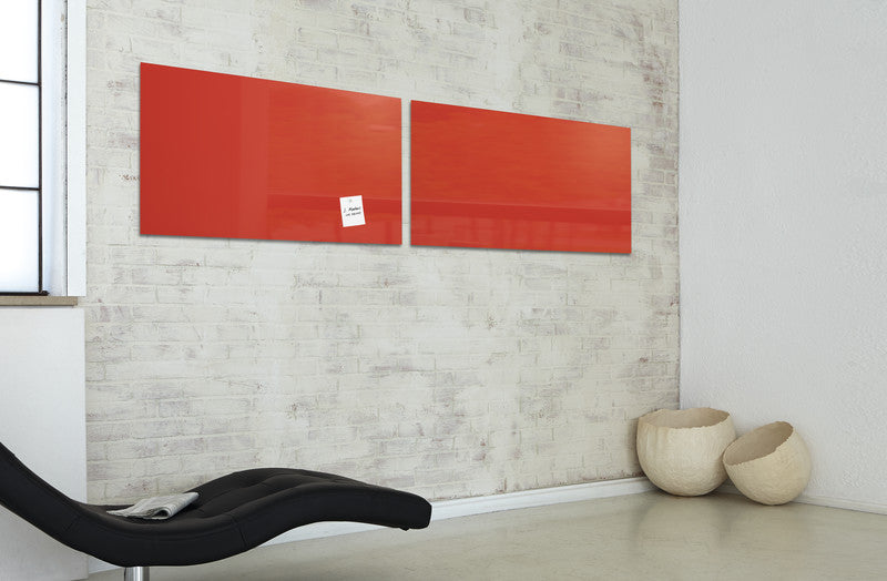 Sigel Whiteboard – 130 × 55 cm, Glas, magnetisch, Wandmontage, inkl. Magnetwürfel, Montagesatz