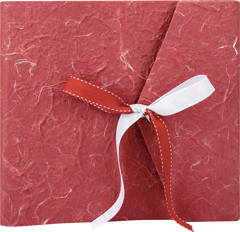 ZEP EIBERT Gästebuch LETIZIA – Pergaminzwischenblätter – 28 Seiten – 230 × 230 mm – gebunden, Rot