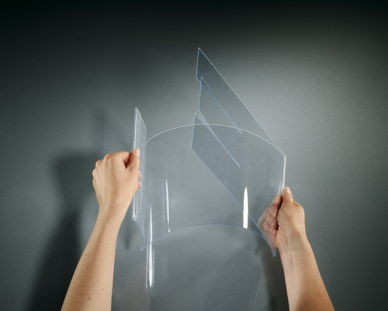 Sigel Tischaufsteller – für A4 Hochformat, transparent, Kunststoff, 220 × 150 × 335 mm