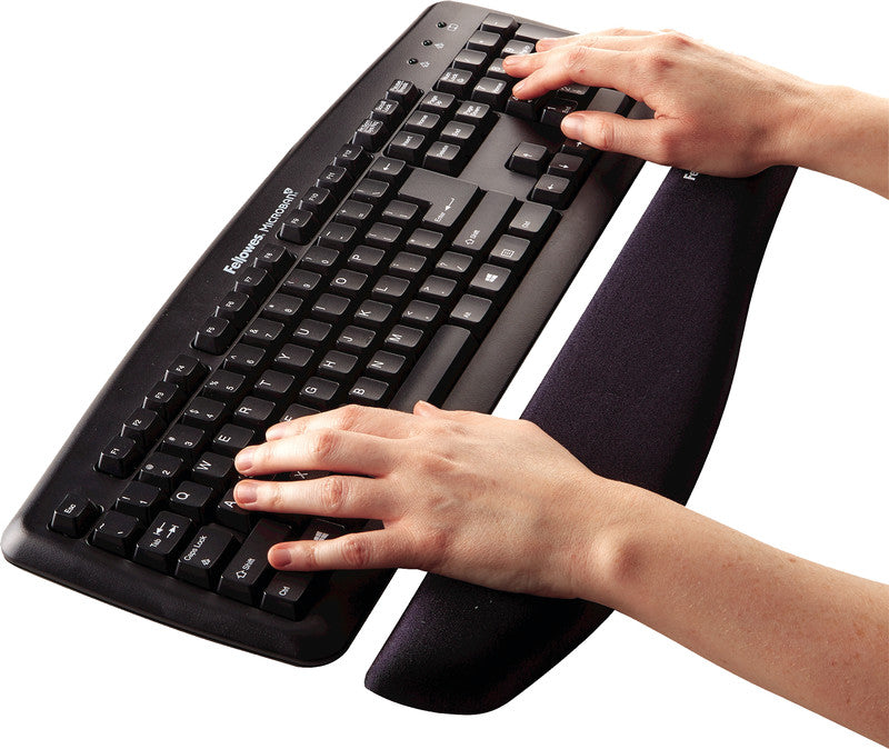 Fellowes Tastatur-Handgelenkauflage – PlushTouch – FoamFusion – 460×81×25 mm – Schwarz