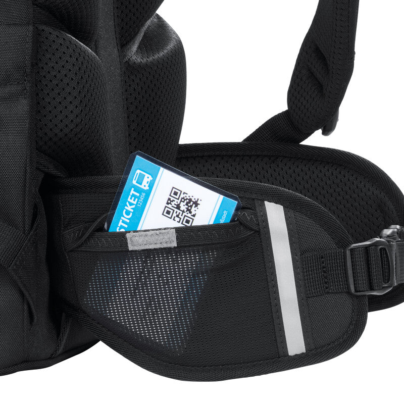 Coocazoo Rucksack Porter – schwarz – 35 l – B 30,0 × H 46,0 × T 23,5 cm – aus 100% recycelten PET-Flaschen