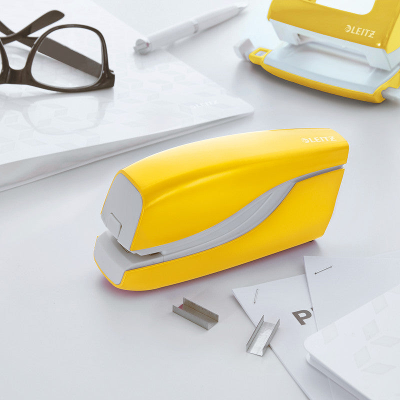 Leitz WOW – Elektrischer Hefter, 10 Blätter