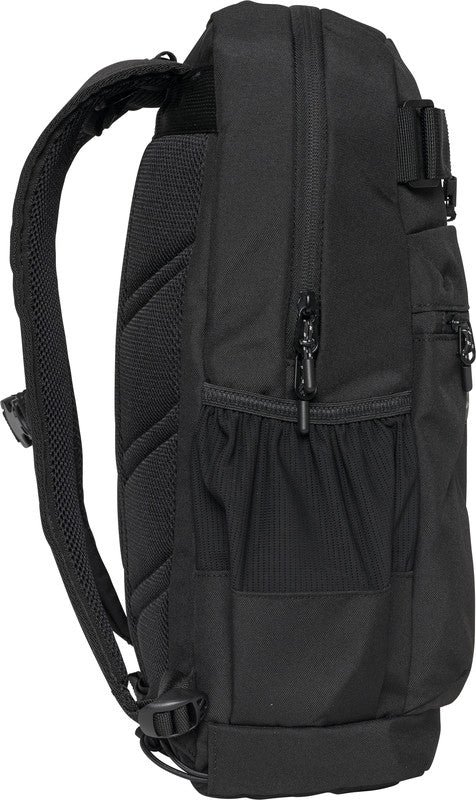 Beckmann Sport Light – Sportrucksack – 16 l, schwarz