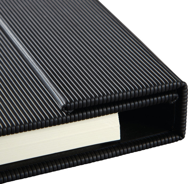Sigel Notizbuch, A5, kariert 5 mm, Fadenheftung, 194 Seiten, 80 g/m² – schwarz