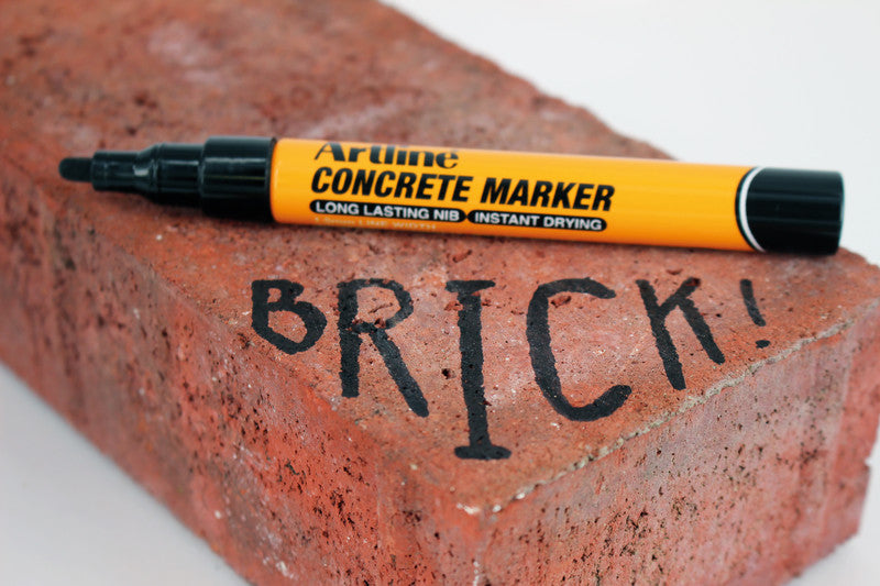 Artline Permanentmarker für Beton, Ziegel, raue Oberflächen u. a. – schwarz