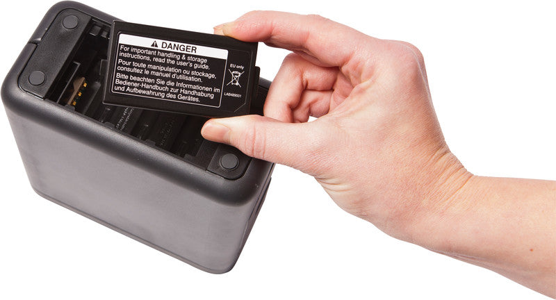 Brother P-touch P750W – Beschriftungsgerät, für TZe-Bänder 3,5–24 mm, USB, WLAN, NFC, Auto-Cutter