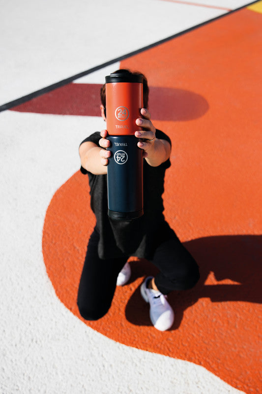 24Bottles Thermobecher Travel Tumbler – 3,5 dl – Edelstahl, isoliert, Sip&Go-Deckel – Sunset Orange
