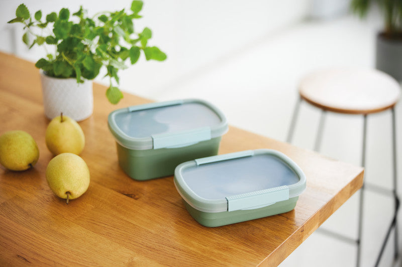 Rotho Kühlschrankdose Clic Eco – 0,8 l – auslaufsicher, Clip-Verschluss – Kunststoff – Grün