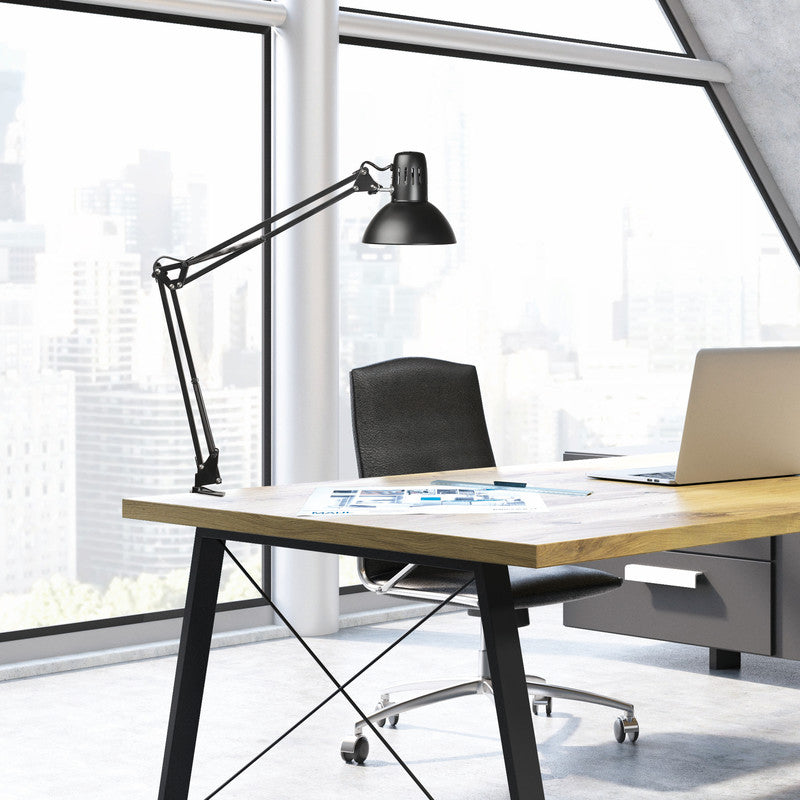 MAUL LED Tischleuchte – Klemmfuss, dreh- & neigbar, höhenverstellbar – 3’000 K – 950 lm – Schwarz