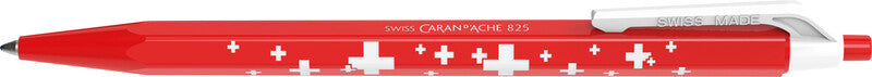 Caran d-Ache Caran d'Ache 825 bedruckter Kugelschreiber – Blau, Spitze 1 mm, Druckmechanik, Kunststoff, Schaft Rot/Weiss