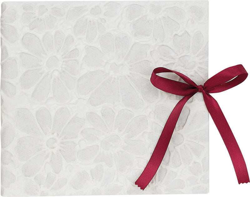 ZEP Gästebuch – 28 Seiten – 230 × 230 mm – gebunden, weiss