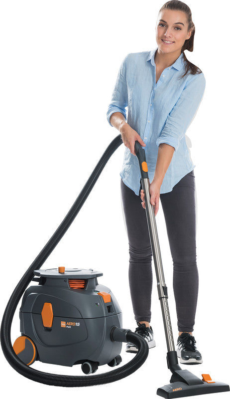 Taski Staubsauger Aero 8 SEV – 585 W, 13 l, Netzbetrieb, Kabel 12,5 m