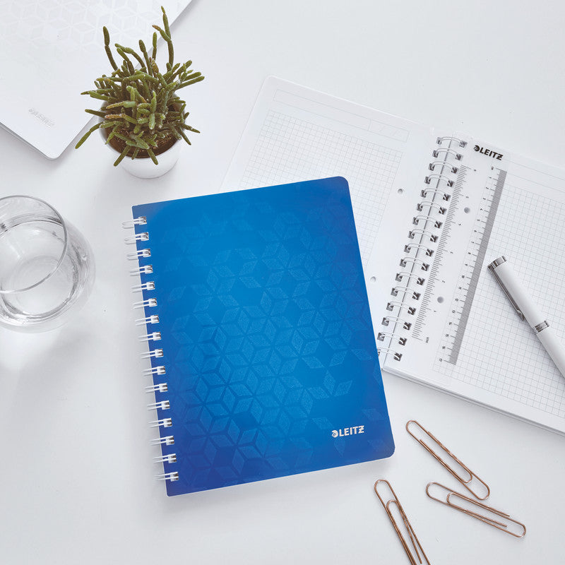 Leitz Collegeblock – A5 – 80 Blatt – 80 g/m² – Doppelspirale, Einstecktasche, Stiftschlaufe, Blau, FSC