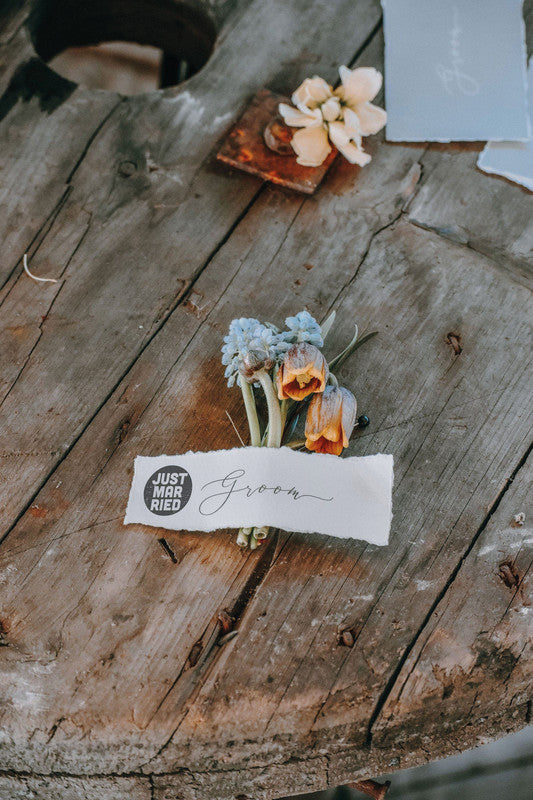 Colop Little NIO Rundstempel – Hochzeit, selbstfärbend, Ø 17 mm, Kissen grau, Englisch
