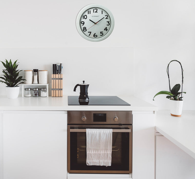 Q-CONNECT Wanduhr – Ø 28 cm, weiss, Kunststoff