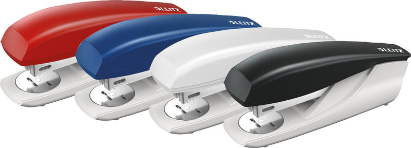 Leitz NeXXt 5500 – Hefter, 30 Blatt, für 24/6, 26/6, Oberlademechanik, Tackerfunktion, Einlegetiefe 38 mm, Blau