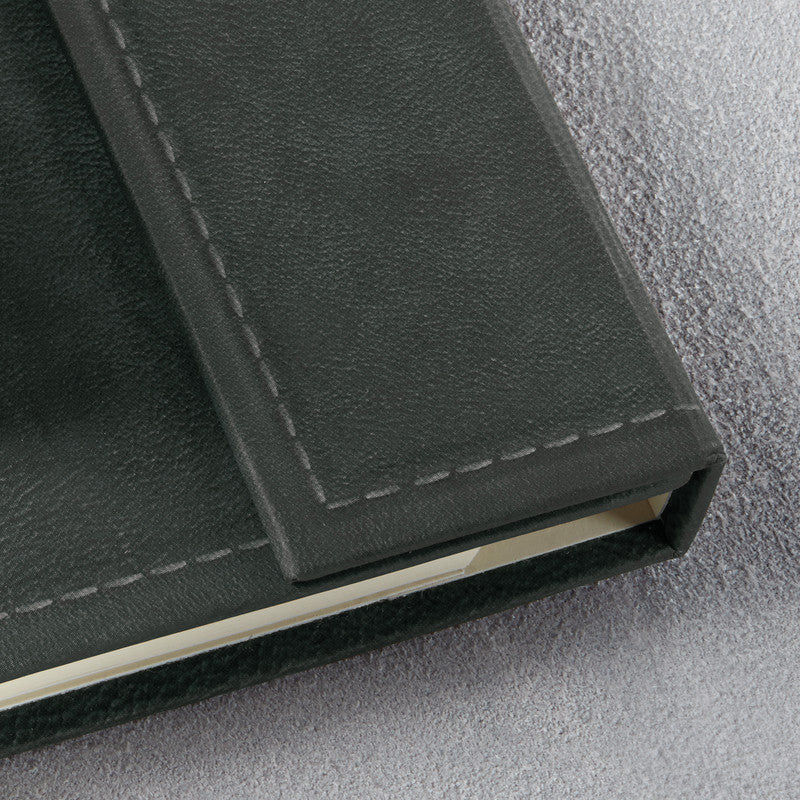 Sigel Notizbuch A4, kariert, Fadenheftung, Hardcover, 194 Seiten, 80 g/m² – dunkelgrau