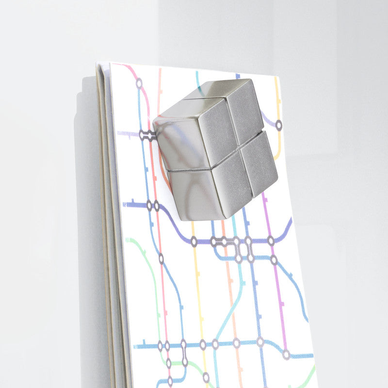 Sigel Whiteboard – 130 × 55 cm, Glas, magnetisch, Wandmontage, inkl. SuperDym Magnetwürfel, Montagesatz