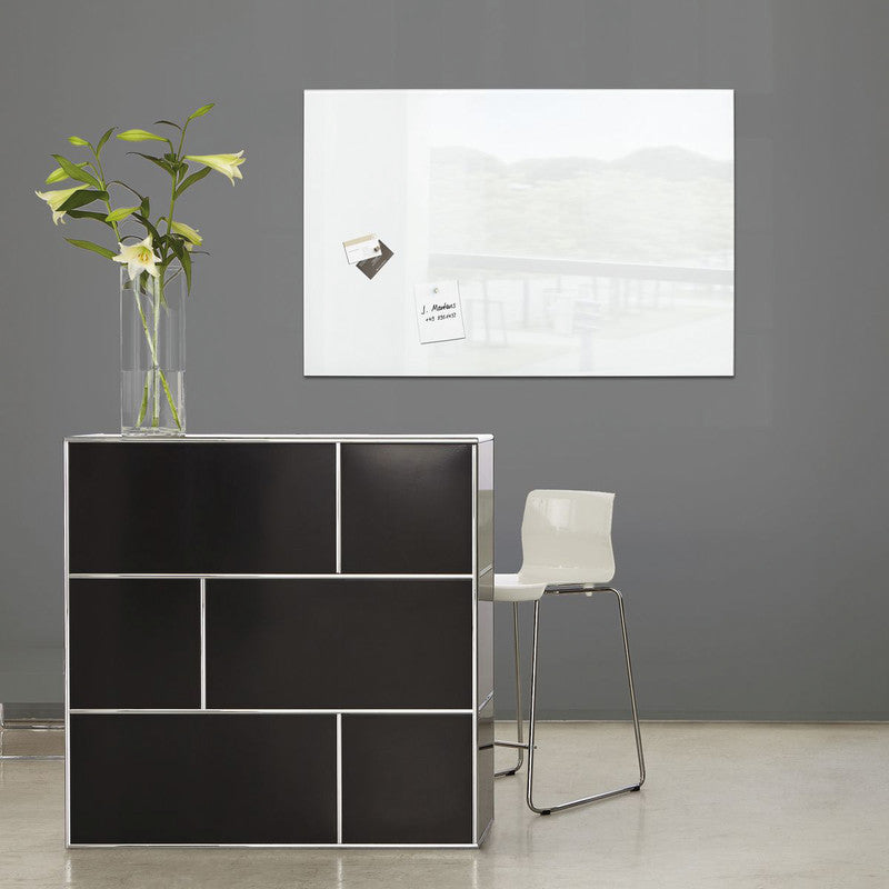 Sigel Whiteboard – 100 × 65 cm, Glas, magnetisch, Wandmontage, inkl. Magnete, Montagesatz