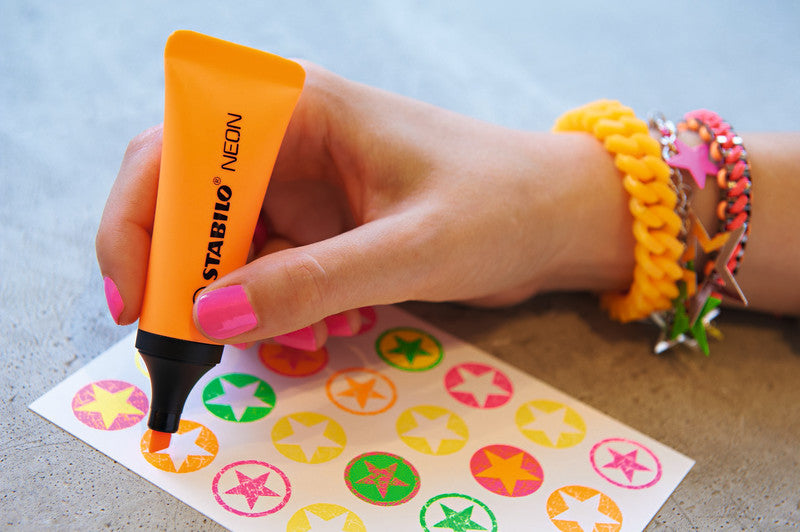 STABILO Textmarker Orange – Keilspitze, 2–5 mm