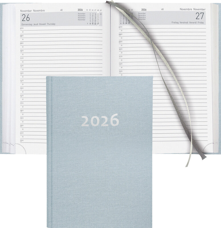 Biella Executive Agenda – 1 Tag pro Seite, gebunden, 14,5 × 20,5 cm, 2026, 1/2-Stunden-Takt, hellblau, FSC