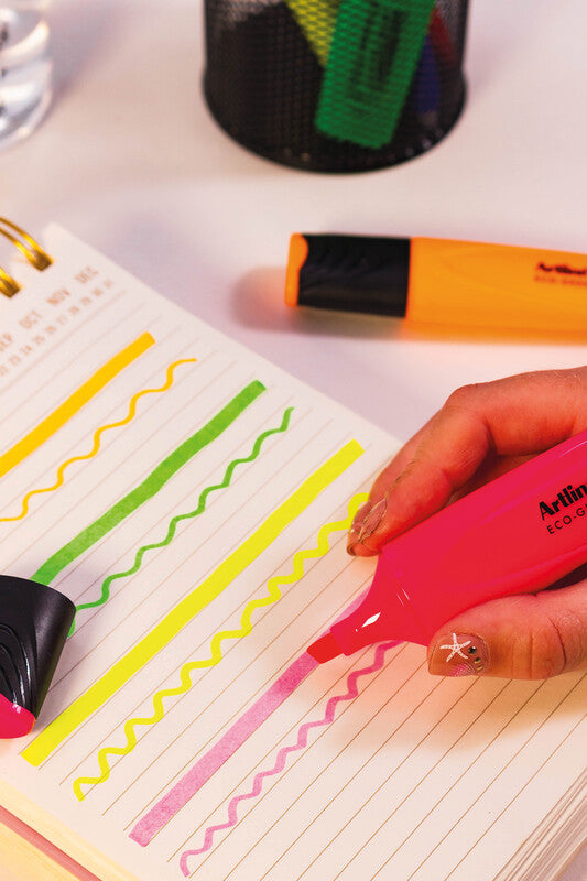 Artline EK690 Eco-Green Textmarker Orange – Keilspitze, 1–4 mm