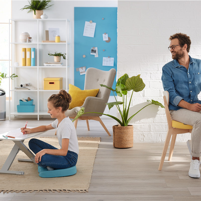 Leitz Stehtisch – 35 × 70 × 4,8–31 cm – Grau – Höhenverstellbar