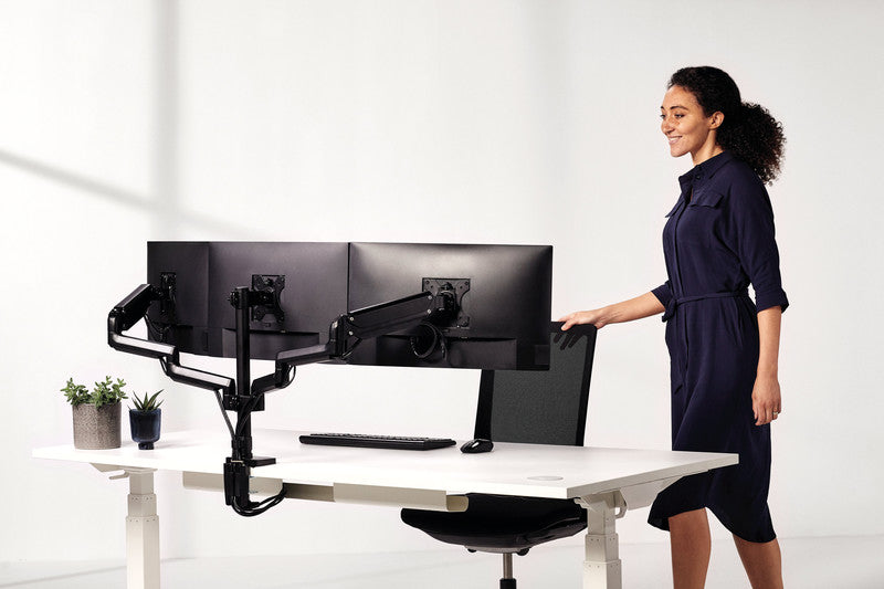 Fellowes Platinum – Monitorhalterung, 3 Monitore, Tischklemme, bis 27", VESA 75 × 75/100 × 100 mm, Schwarz