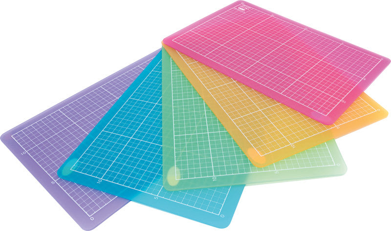 NT Cutter Schneidematte – 450 × 300 mm, Transparent Grün