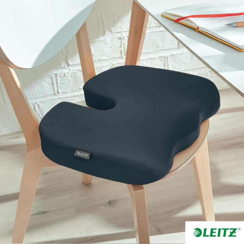 Leitz Ergo Cosy rechteckiges Kissen – 45,5 × 33,5 × 7,5 cm – Kunststoff, samtgrau