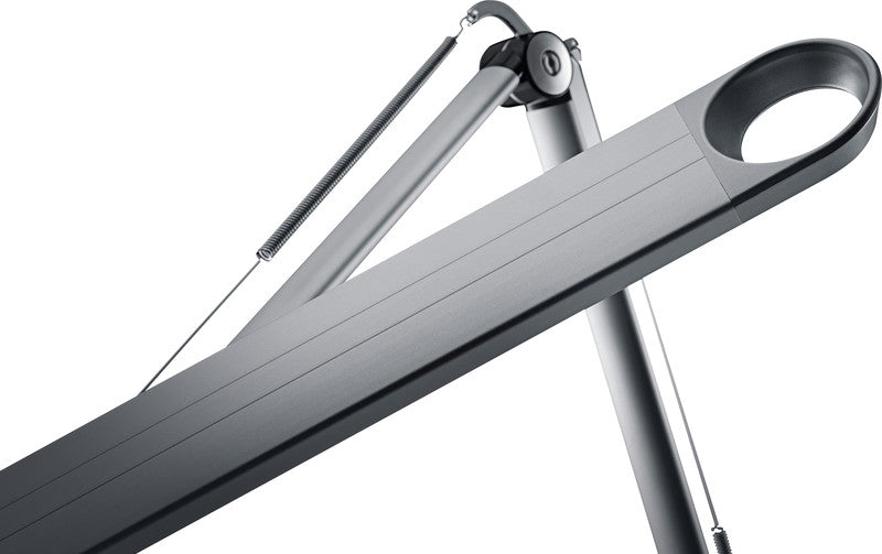 Hansa Tischleuchte LED – Qi & USB, dimmbar – 2’900–6’000 K – 780 lm 12 W – silber