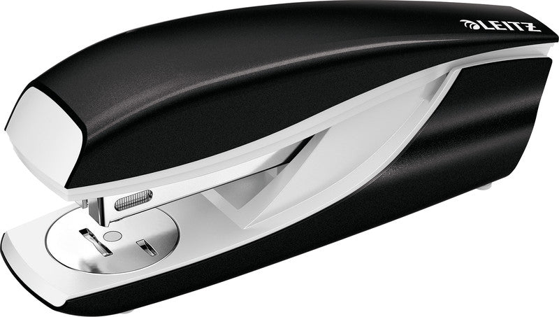 Leitz NeXXt 5502 WOW – Hefter, Oberlademechanik, Integrierter Heftklammer-Entferner, Einlegetiefe 38 mm, Schwarz