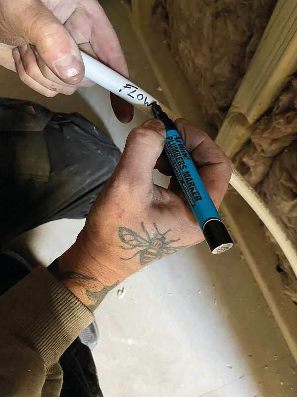 Artline Permanent Marker – schwarz