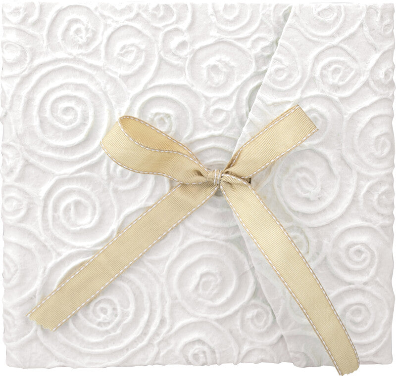 ZEP Gästebuch – 28 Seiten – 230 × 230 mm – gebunden, Pergamentpapier, weiss