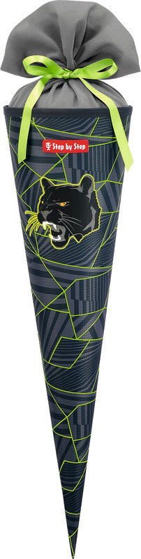 Step by Step Schultüte 70 cm × Ø 18 cm, 5 l – Motiv Dark Cat Chiko – Serie CLOUD – rPET