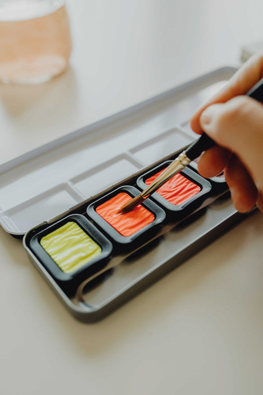 Finetec Premium Neon – Deckfarbkasten – 6 Farben, nachtleuchtend, für Papier, Karton & Holz
