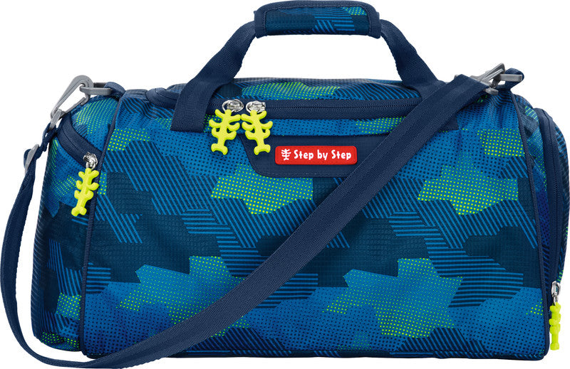 Step by Step Sporttasche – Motiv Fire Engine Brandon, mit Schultergurt, wasserabweisend, 38 × 20 × 23 cm