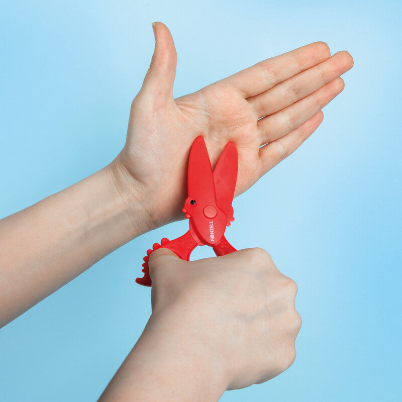 Fonzell Kinderschere – 11,5 cm, Kunststoff, für Rechts- und Linkshänder, abgerundet, Rot