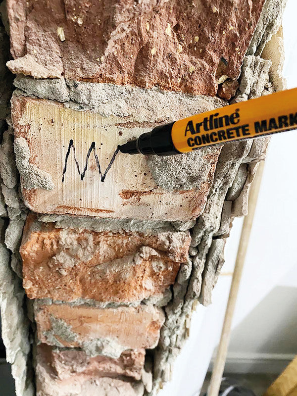 Artline Permanentmarker für Beton, Ziegel, raue Oberflächen u. a. – schwarz