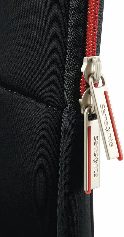 Samsonite Airglow Notebook-Schutzhülle – für Notebooks bis 15,6", 4,5 l, Neopren/Polyester, schwarz/rot
