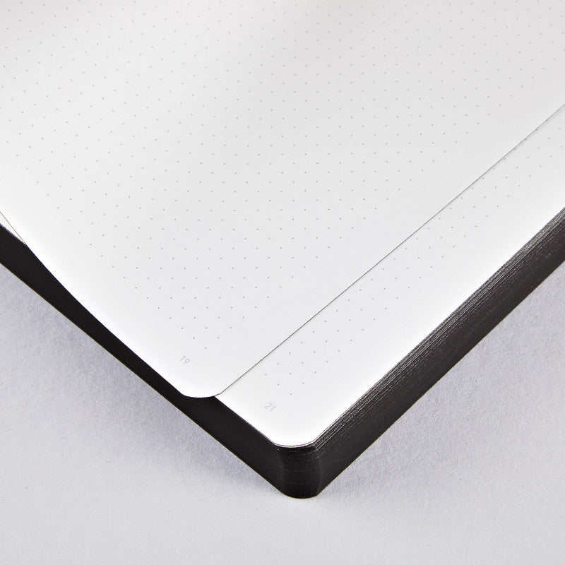 nuuna Notizbuch Voyager L, A5, 256 Seiten – schwarz