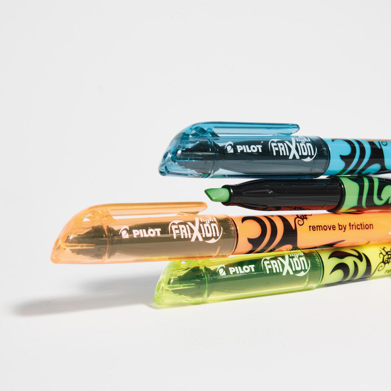 Pilot FriXion Light Textmarker Gelb – Keilspitze, 3,3 mm, radierbar