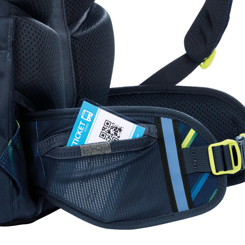 Coocazoo Rucksack Porter – Fast Lime – 30,0 × 46,0 × 23,5 cm – aus 100% recycelten PET-Flaschen