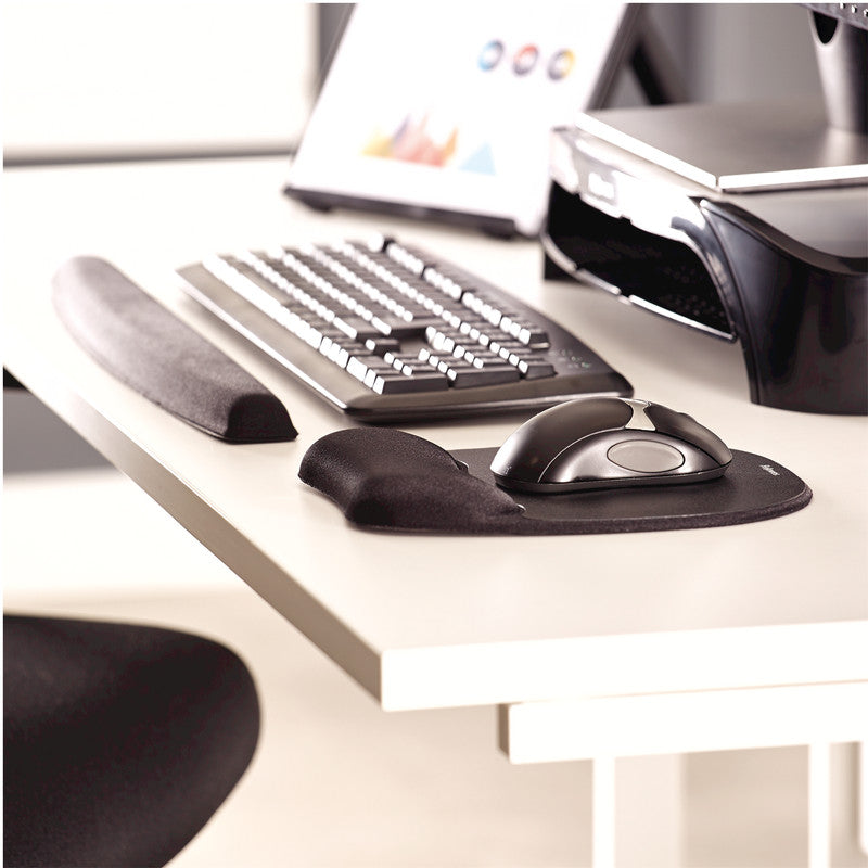 Fellowes Mausmatte mit Handgelenkauflage – Memory Foam – 235×201×25 mm – Schwarz