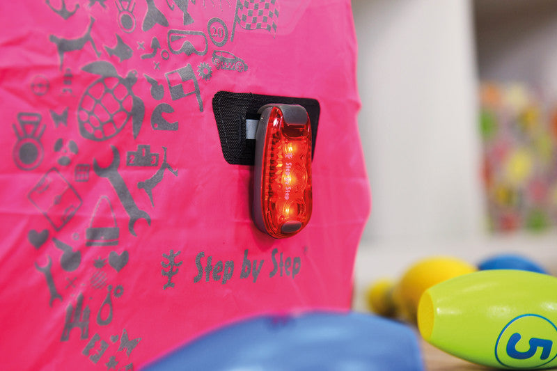 Step by Step Regenhülle – mit reflektierendem Druck, wasserabweisend – Nylon, Pink