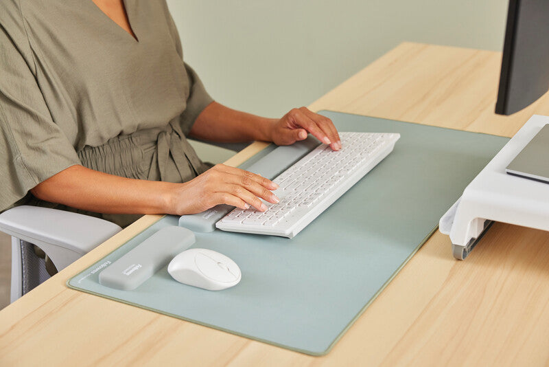 Fellowes Maus-Handgelenkauflage – Breyta – für Maus – HEX-Cushion, antimikrobiell – 180×60×17,5 mm – Salbei