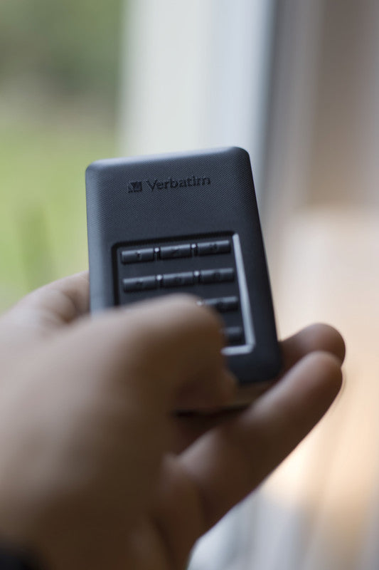 Verbatim Speichergerät – 256 GB, USB 3.0, Kennwortschutz (bis 12 Stellen)