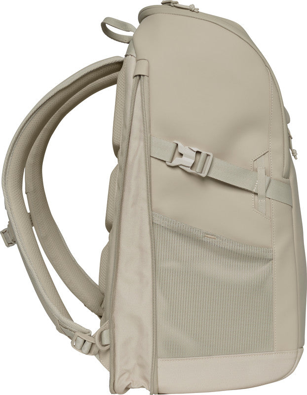 Beckmann Street FLX – Notebook-Rucksack – für 16"-Notebook, 28–33 l, rPET, beige, USB-Buchse