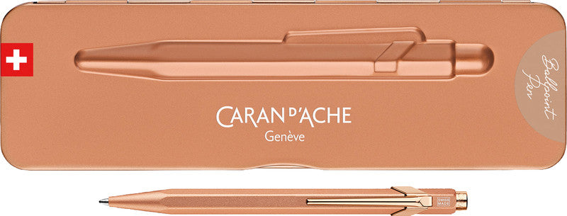 Caran d-Ache Kugelschreiber – Brut Rosé, Seidenmatt, Aluminium