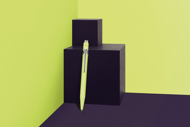 Caran d-Ache Kugelschreiber – Pastellgelb Fluo, Aluminium